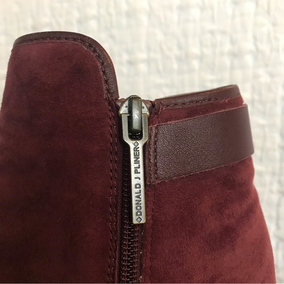 Donald J Pliner Itara Burgundy Wine Leather Buckle Open Toe Heel Ankle Booties - Picture 2 of 7